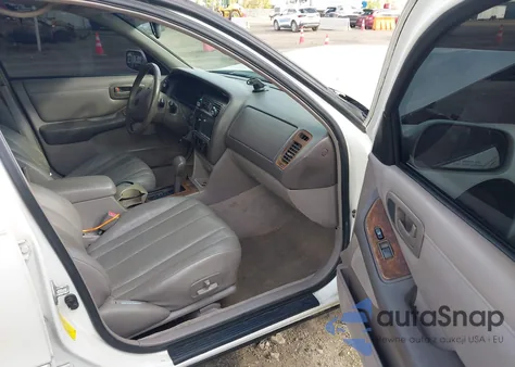 1998 Toyota Avalon Xl z USA, uszkodzony, nr VIN 4T1BF18B3WU253541